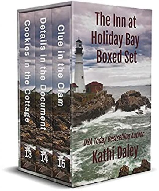 The Inn at Holiday Bay: Books 13 - 15