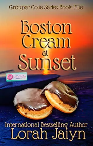 Boston Cream at Sunset: A Donut Shop Series Novella