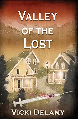 Valley of the Lost: A Constable Molly Smith Mystery
